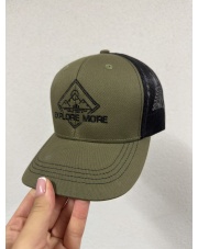 Czapka z daszkiem khaki-czarna Explore More